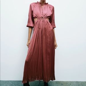 New with tags! ZARA NWT SS21 SATIN EFFECT MIDI CUT OUT DRESS MARSALA